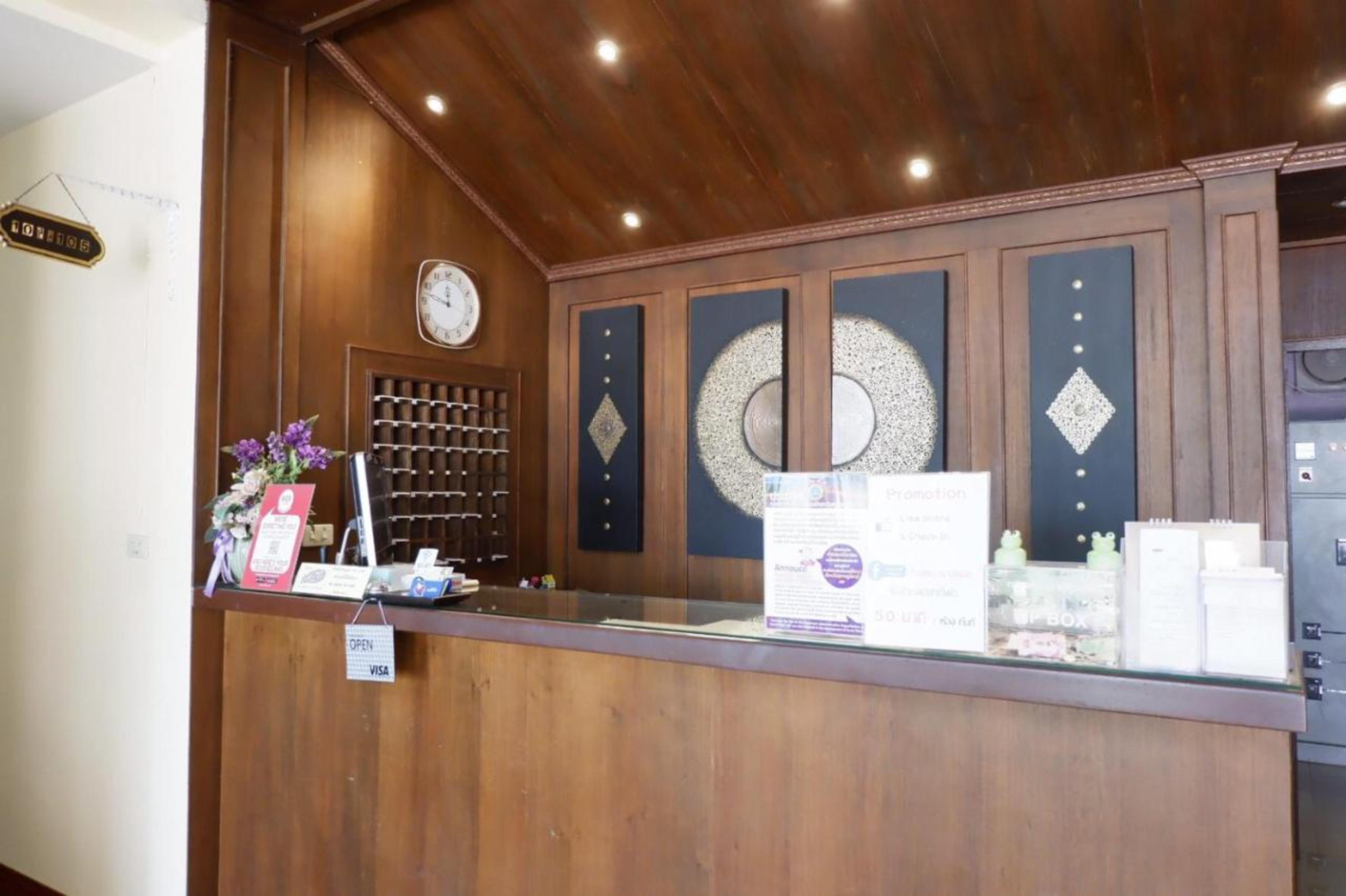 Na Chaidej Hotel Surat Thani Extérieur photo