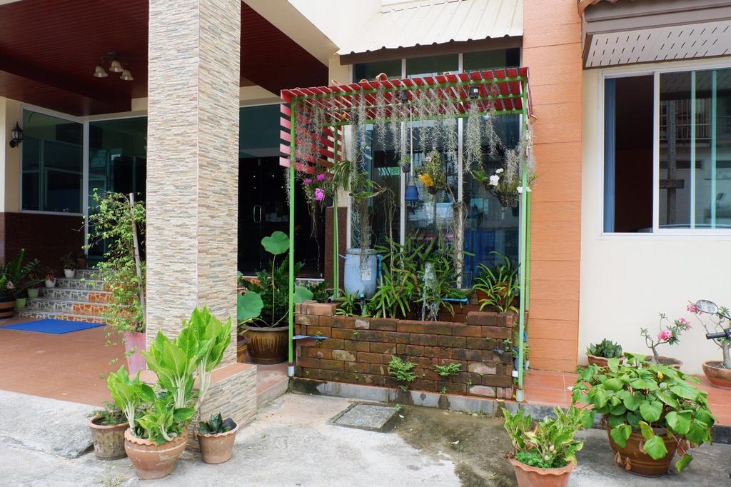 Na Chaidej Hotel Surat Thani Extérieur photo