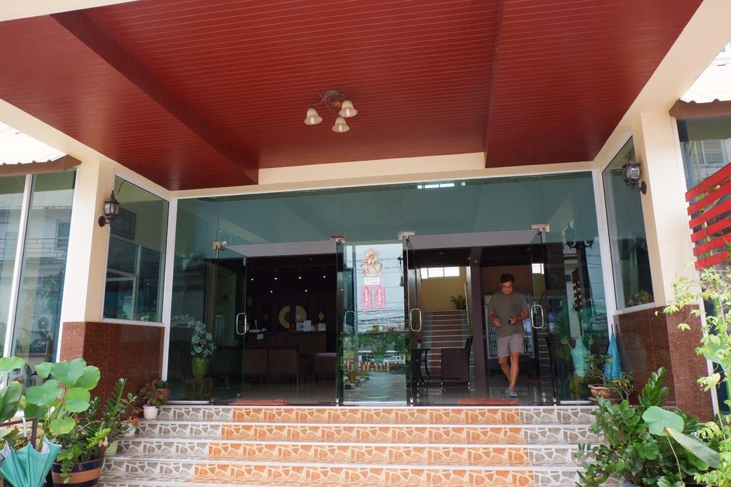 Na Chaidej Hotel Surat Thani Extérieur photo